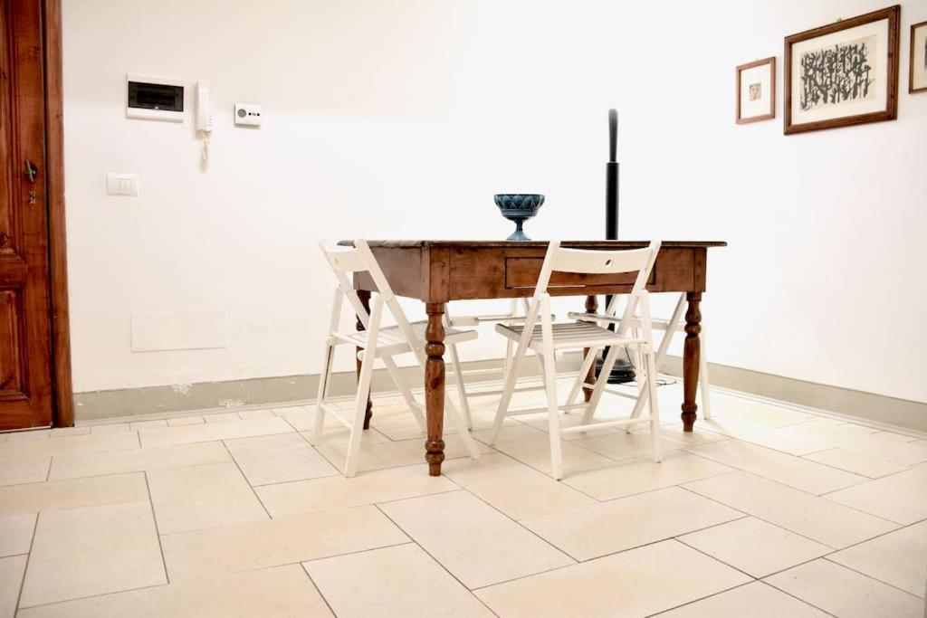 Belle Donne Historical Apartment - City Center フィレンツェ エクステリア 写真