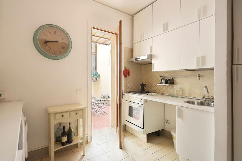 Belle Donne Historical Apartment - City Center フィレンツェ エクステリア 写真